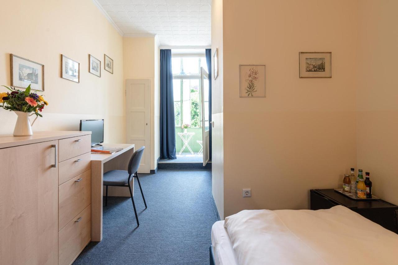 Hotel-Pension Am Siegestor München Kültér fotó