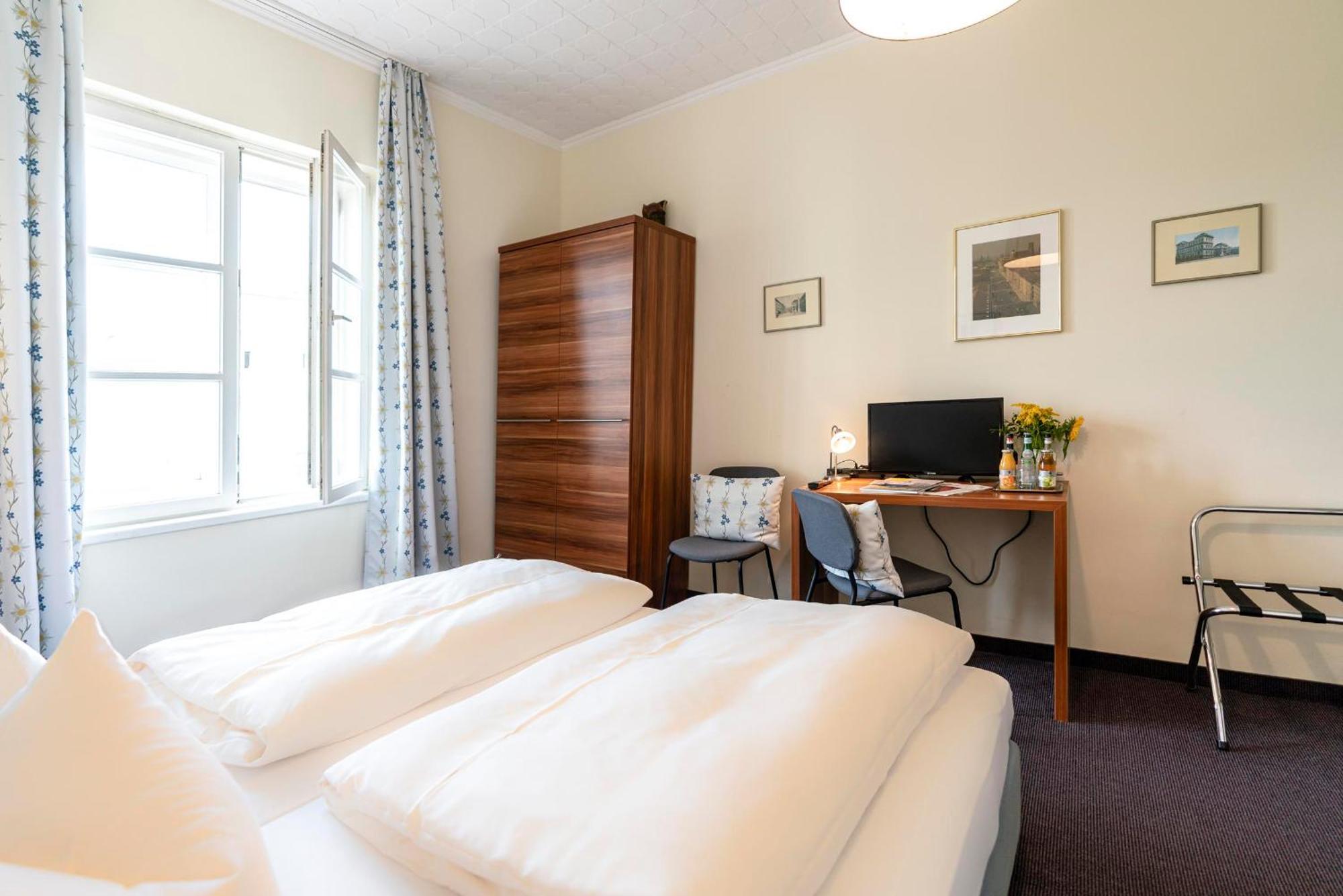 Hotel-Pension Am Siegestor München Kültér fotó