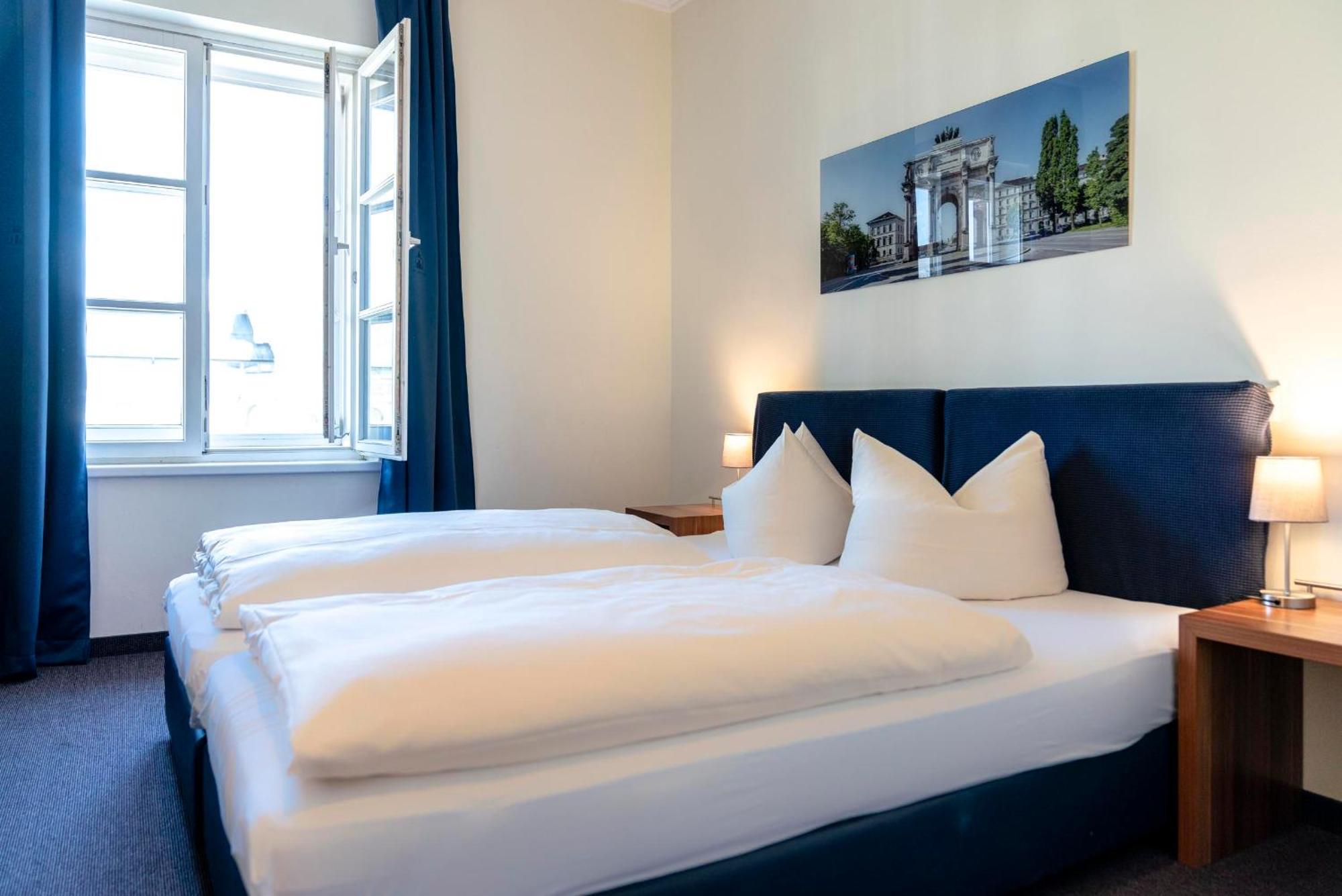 Hotel-Pension Am Siegestor München Kültér fotó